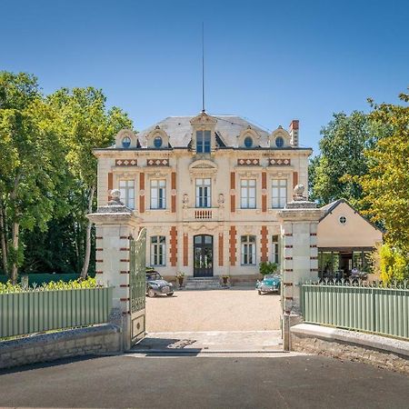 Appartement Du Chateau De La Caillerie Avoine Exteriér fotografie