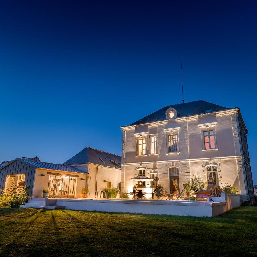 Appartement Du Chateau De La Caillerie Avoine Exteriér fotografie