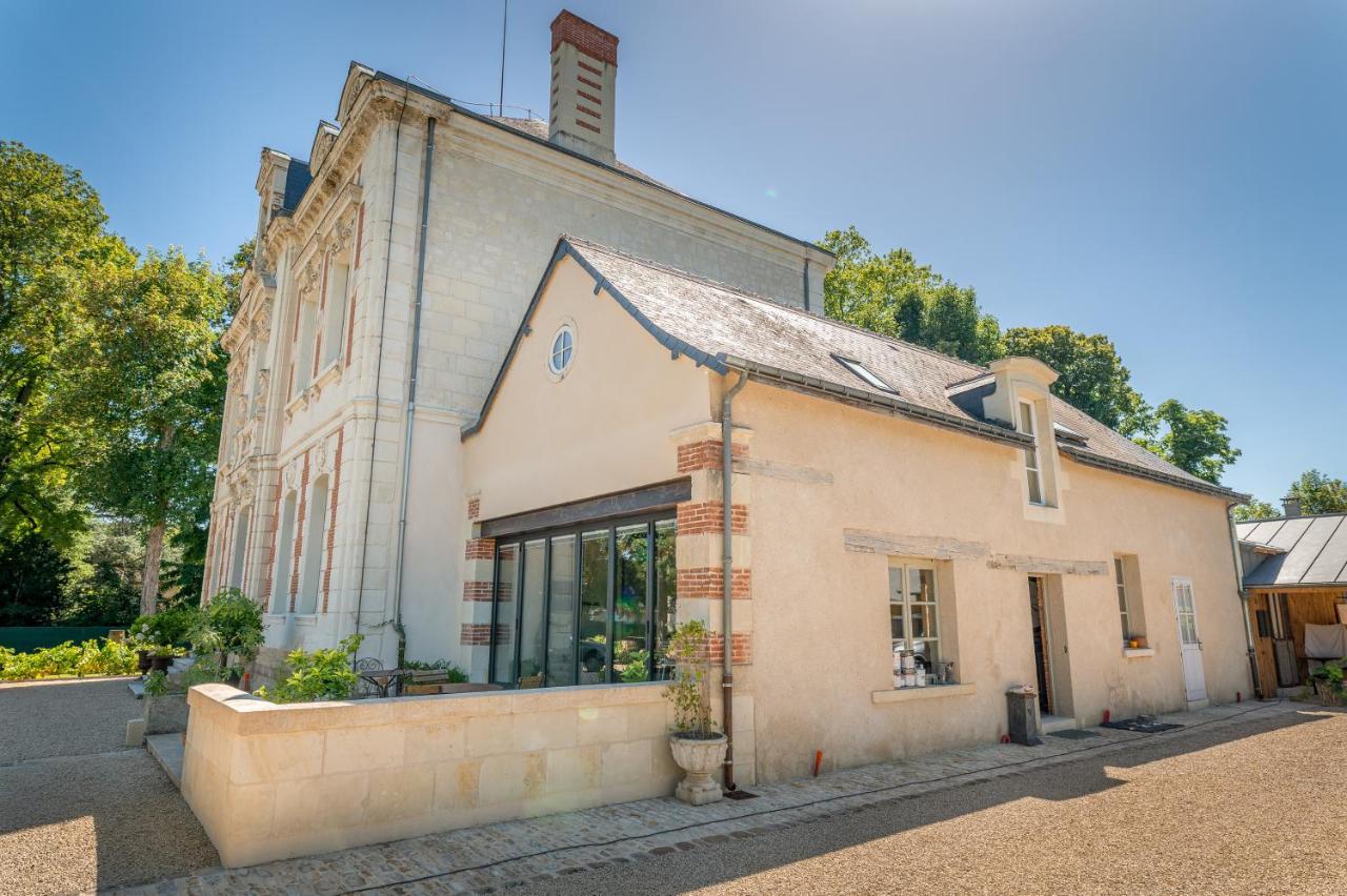 Appartement Du Chateau De La Caillerie Avoine Exteriér fotografie